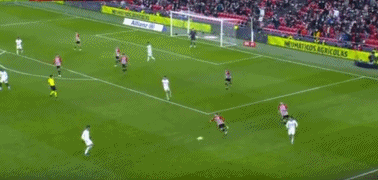 欧媒：拉索正领跑埃菲斯主教练候选，预计将接替科科斯科夫