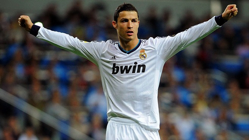 世界羽联年度最佳候选公布：石宇奇领衔佳男，陈雨菲王祉怡入围