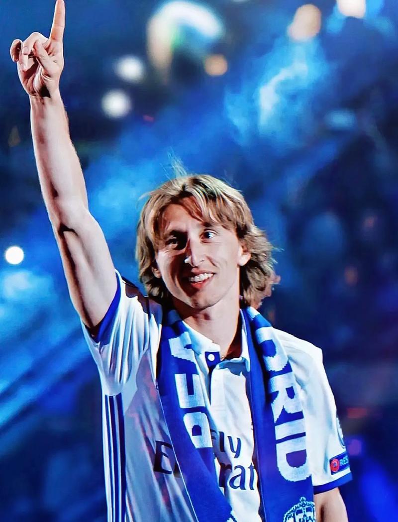 西媒：维尼修斯等核心对阿隆索不满，教练与更衣室发生冷战