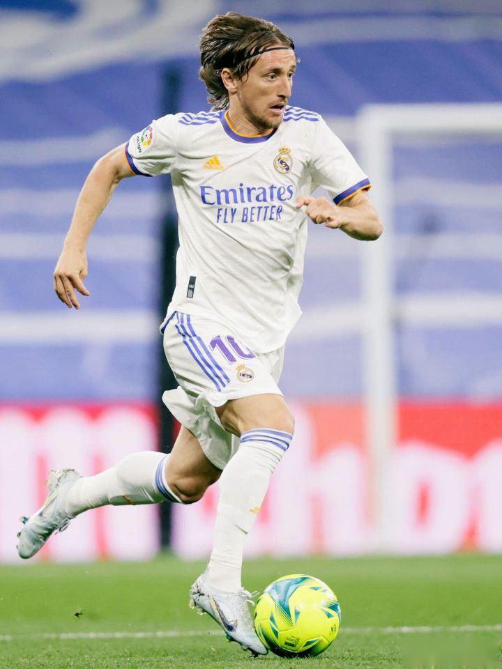 陈梦：妥妥的富婆，带领父母一道致富，31岁的她婚恋成难题