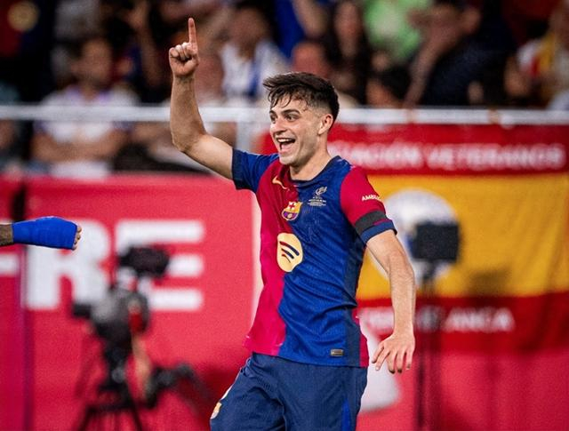 WBC正式批准乌西克迎战维尔德，重量级大战一触即发！